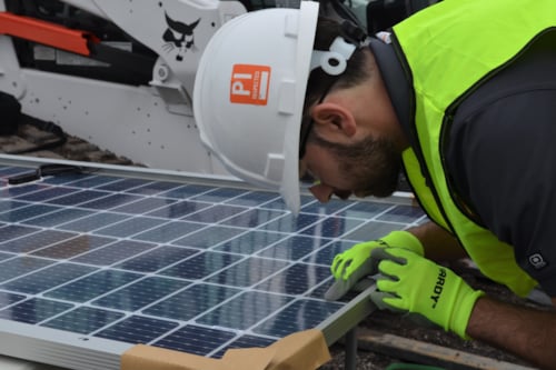 inspection of a solar pannel, post-shippement